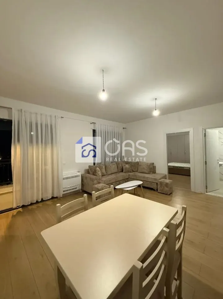 Apartament 1+1 me qera në Bulevardi i Ri, Tiranë, 65 m². Foto 1 nga 4