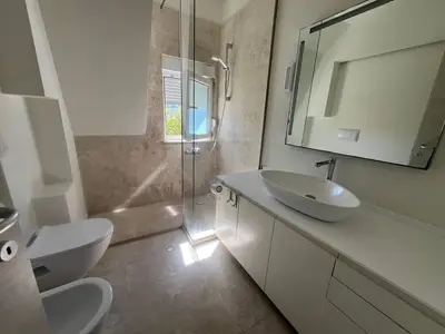 Villa in vendita a TEG, Tirana, 260 m². Foto 9 di 12