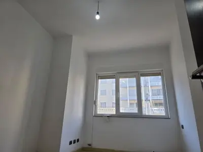 Appartamento 3+1 in vendita a Rruga Shtraus, Alessio, 125 m². Foto 5 di 9