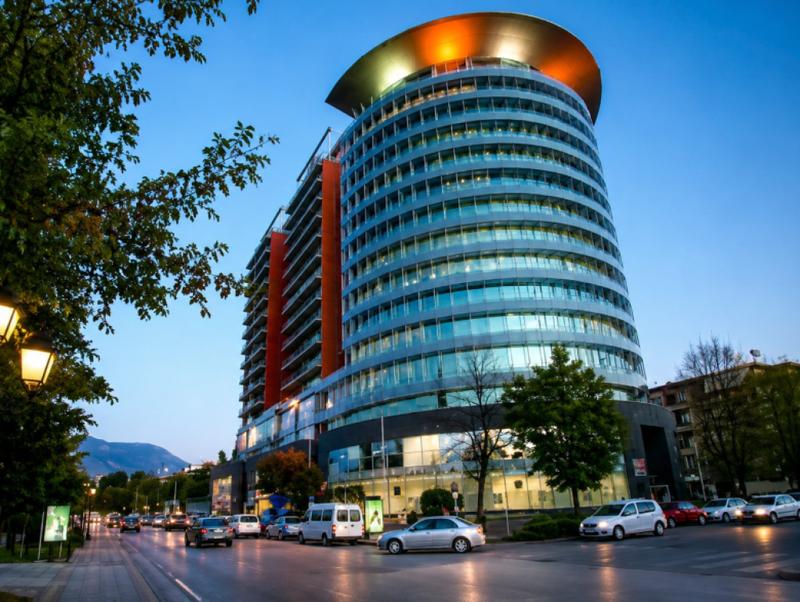 Shop for sale in Galeria ETC, Tirana, 50 m²
