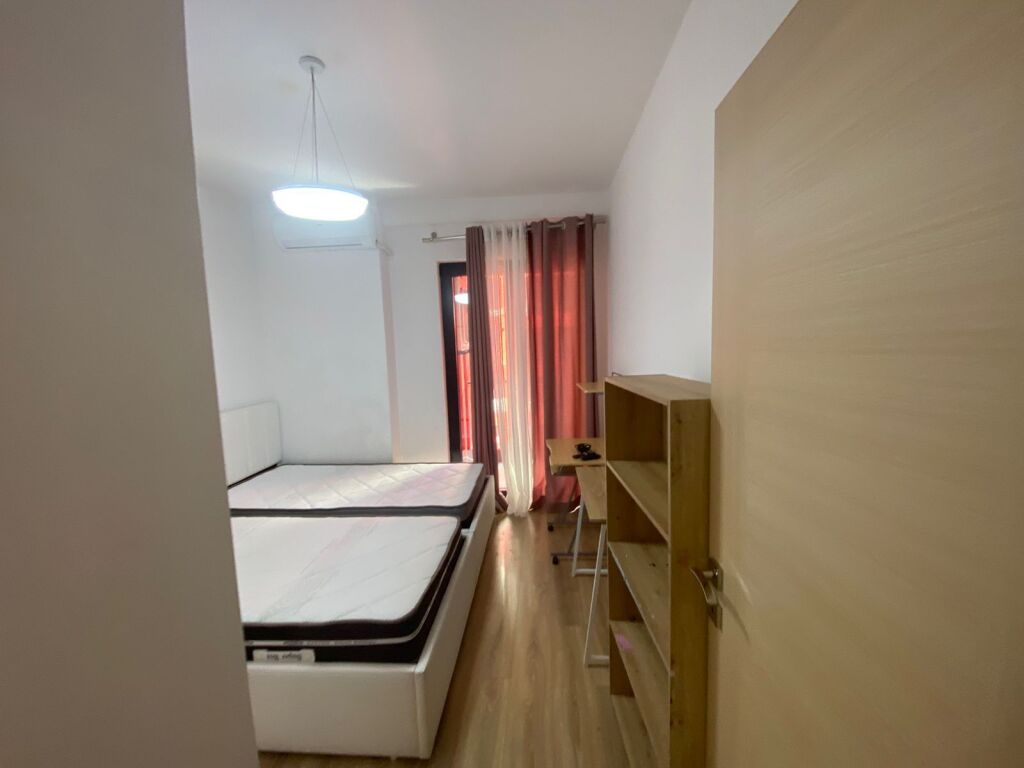 Appartamento 2+1 in affitto a Rruga Bardhyl, Tirana, 120 m². Foto 2 di 3