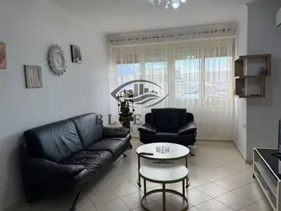 Apartament 2+1 me qera në Rruga Hysen Myshketa, Durrës, 100 m². Foto 2 nga 12