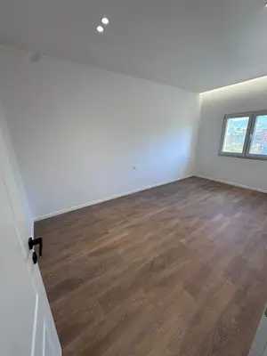 Apartament 1+1 në shitje në Rruga Bardhyl, Tiranë, 61 m². Foto 10 nga 12