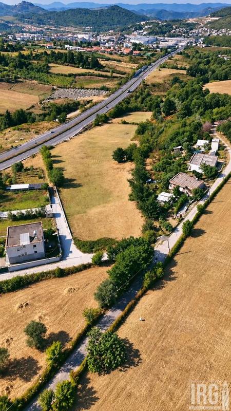 Tokë në shitje në Lundër, Tiranë, 700 m². Foto 2 nga 3