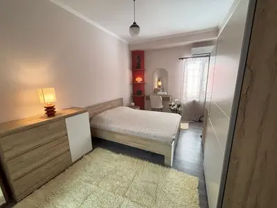 Apartament me qera në Lake View Residences, Tiranë, 105 m². Foto 4 nga 8