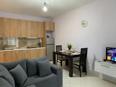 Appartamento 1+1 in affitto a Durazzo, 75 m². Foto 2 di 8