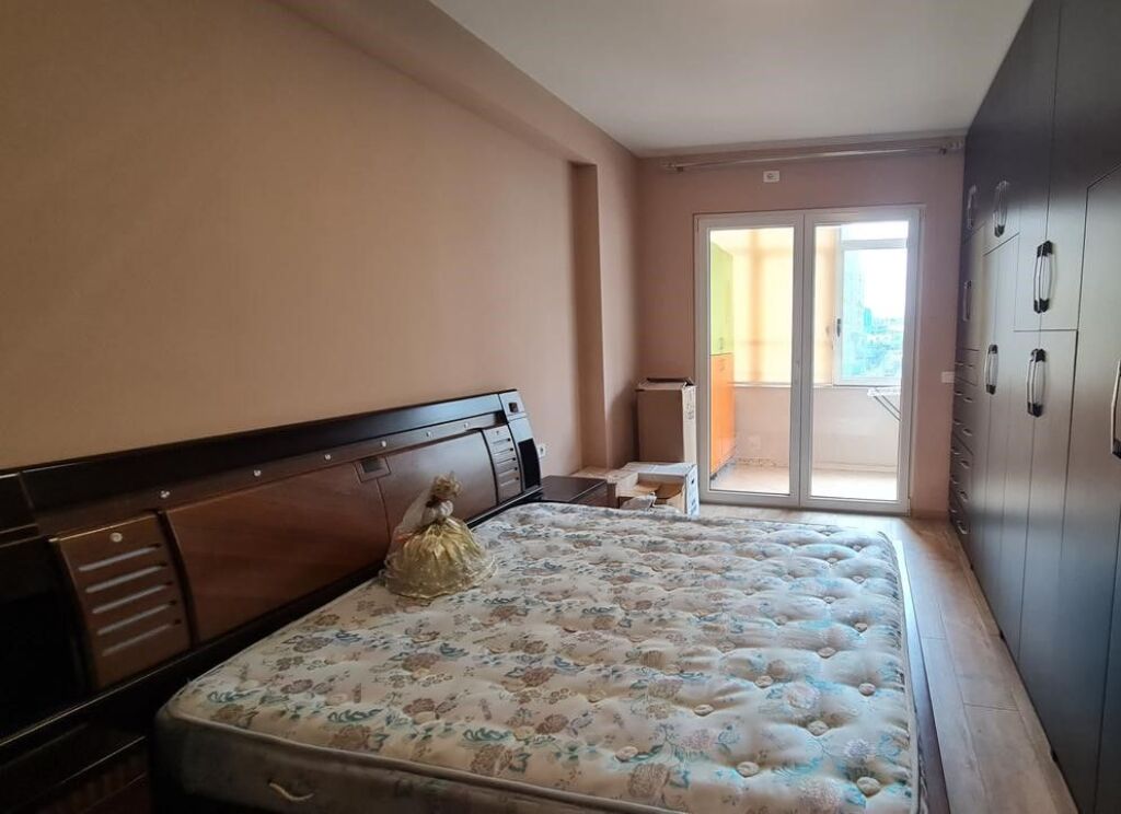 Appartamento 2+2 in affitto ad Astir, Tirana, 102 m². Foto 1 di 3