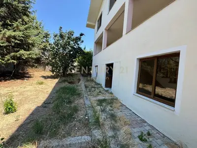 Vilë garsoniere në shitje në Rrashbull, Durrës, 429 m². Foto 4 nga 12