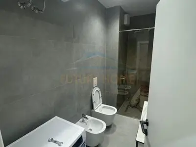 Apartment 1+1 for rent in Rruga e Moisive, Durrës, 72 m². Photo 5 of 5