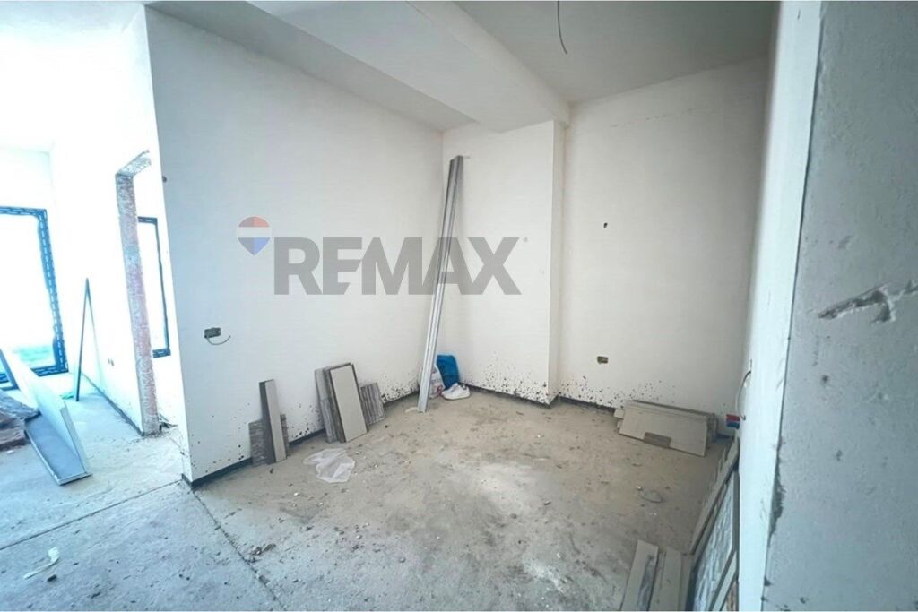 Apartament në shitje në Rruga Reshit Çollaku, Tiranë, 75 m². Foto 2 nga 3