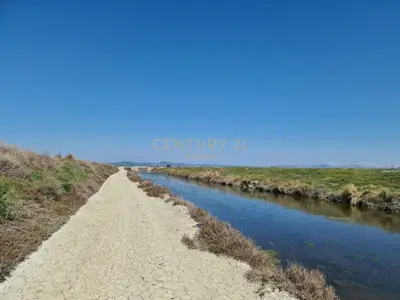 Land for sale in Akerni, Vlorë, 36,390 m². Photo 7 of 7