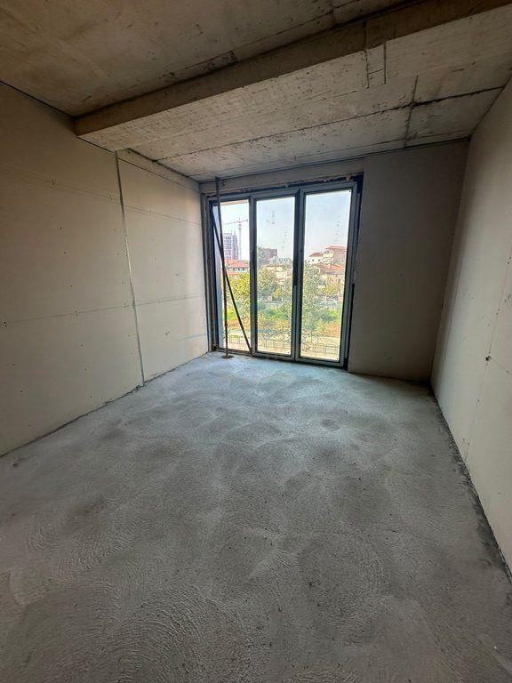 Appartamento 1+1 in vendita a Euroshop "Materniteti i ri", Tirana, 75 m²