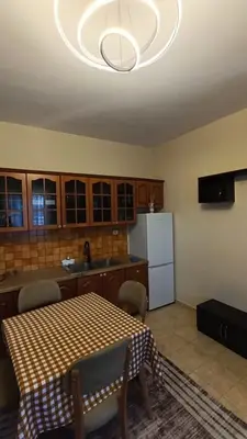 Vilë 2+1 me qera në Jordan Misja, Tiranë, 100 m². Foto 2 nga 9