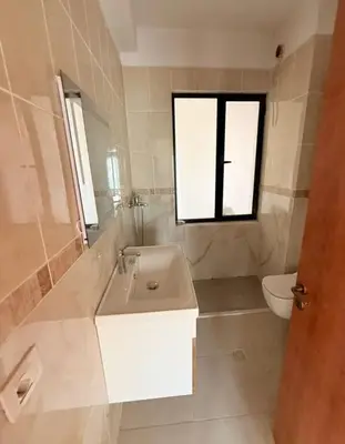 Apartament 2+1 në shitje në Mbikalim Auto te Unaza e Re, Tiranë, 127 m². Foto 5 nga 7
