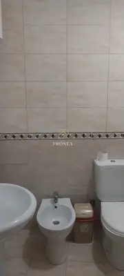 Apartament 1+1 me qera në Liqeni i Thatë, Tiranë, 60 m². Foto 4 nga 4