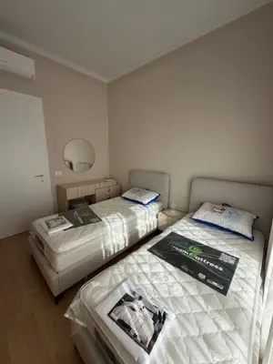 Apartament 2+1 me qera në Kompleksi Delijorgji, Tiranë, 114 m². Foto 6 nga 9