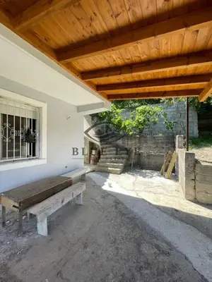 Vilë në shitje në Rruga Isuf Ferra, Durrës, 385 m². Foto 8 nga 12