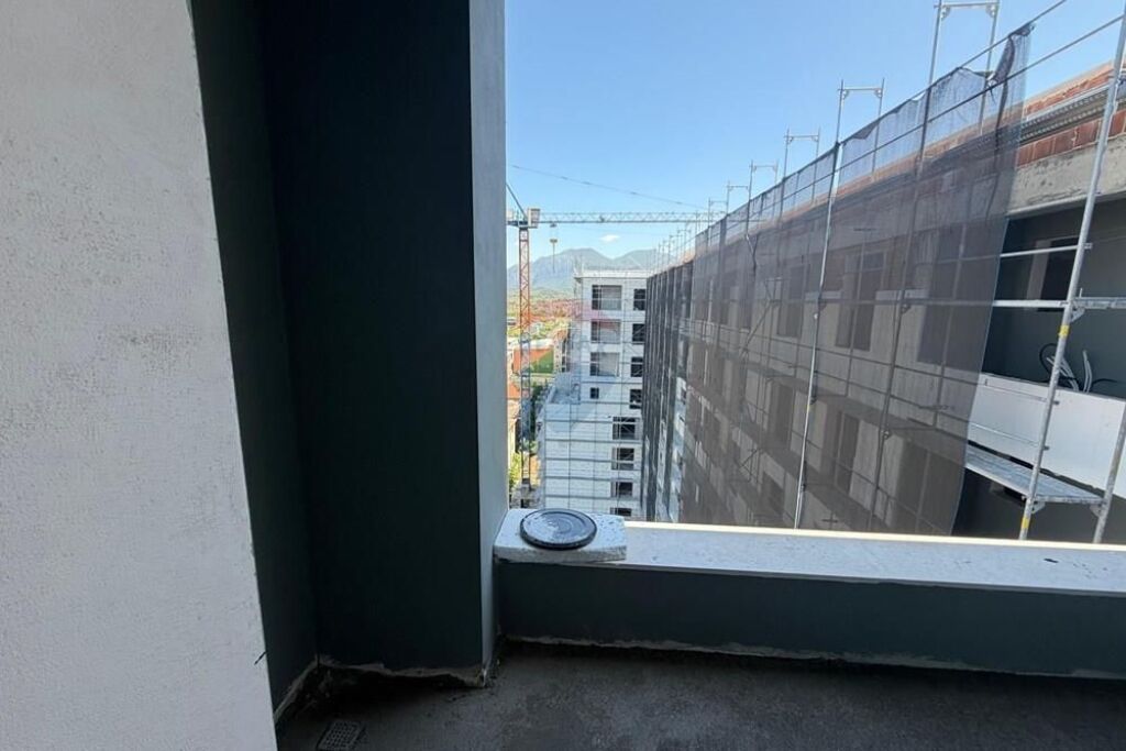Apartment for sale in Bulevardi Blu, Kamëz, 107 m². Photo 2 of 3