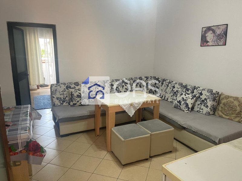 Appartamento 1+1 in affitto a Afer Fakultetit te Mjekesise, Tirana, 70 m²