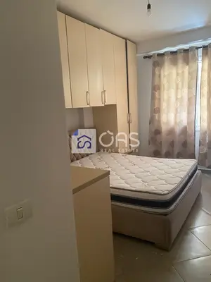 Apartament 2+1 me qera në Kodra e Diellit, Tiranë, 85 m². Foto 2 nga 5