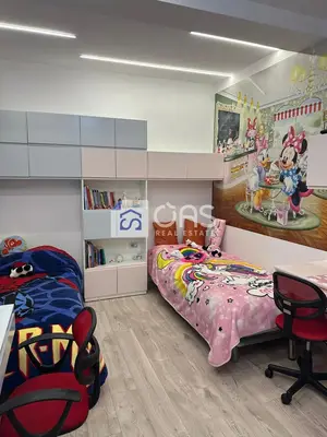 Apartament 2+1 me qera në Komuna e Parisit, Tiranë, 100 m². Foto 7 nga 9