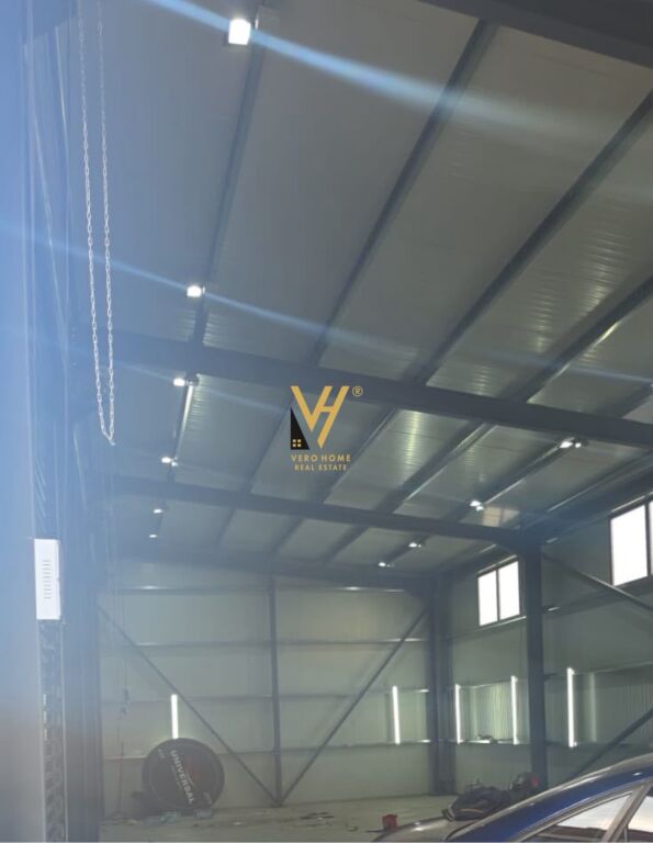 Magazinë me qera në QTU, Tiranë, 490 m². Foto 3 nga 3