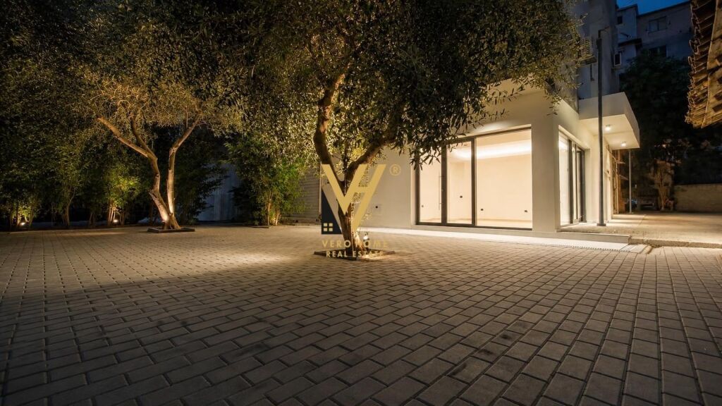 Ambient biznesi me qera në Pazari i Ri, Tiranë, 50 m². Foto 1 nga 3