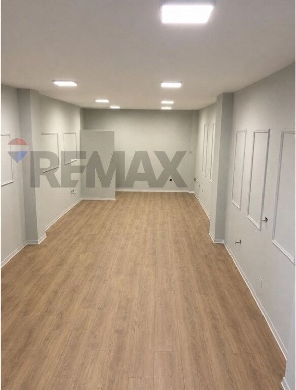 Dyqan në shitje në Shkolla e Baletit, Tiranë, 45 m². Foto 1 nga 3