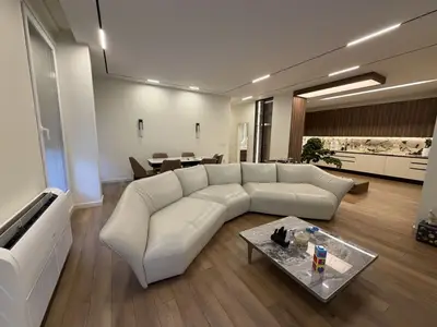 Villa 2+1 for sale in Vila e Zogut, Durrës, 168 m². Photo 1 of 12