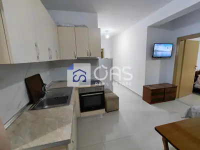 Apartament 1+1 me qera në 5 maj, Tiranë, 60 m². Foto 2 nga 4