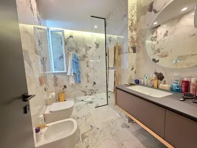 Apartament 3+1 në shitje në Kopshti Botanik i Tiranës, Tiranë, 165 m². Foto 5 nga 5