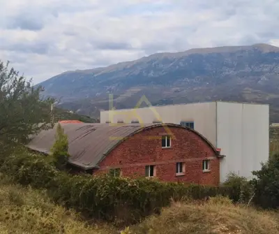Tokë në shitje në Tepelenë, Gjirokaster, Tepelenë, 2 510 m². Foto 1 nga 12