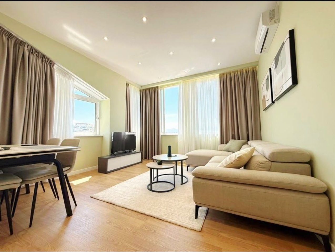 Apartament 2+1 në shitje në BKT, Tiranë, 70 m². Foto 1 nga 9