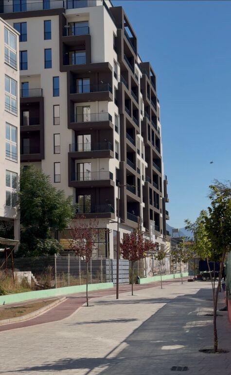 Apartament 1+1 në shitje në B, Kamëz, 87 m²