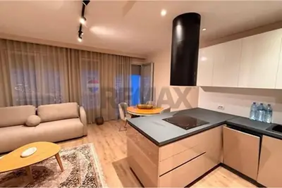 Apartament 1+1 me qera në Materniteti i Ri, Tiranë, 79 m². Foto 2 nga 6