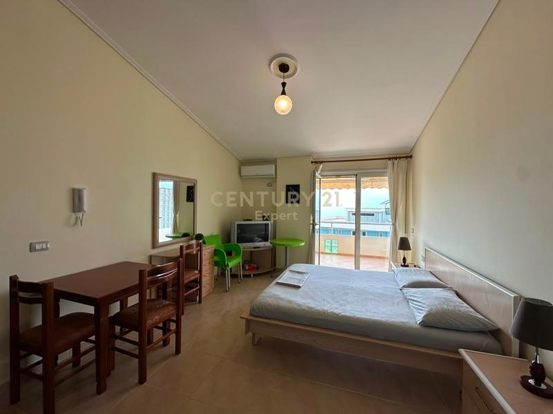 Studio for rent in Kalaja, Vlorë, 50 m². Photo 2 of 7