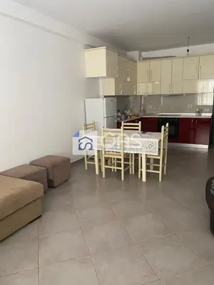 Apartament 2+1 me qera në Kodra e Diellit, Tiranë, 85 m². Foto 1 nga 5