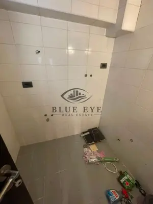 Commercial space for sale in Stacioni i Trenit, Durrës, 125 m². Photo 8 of 12