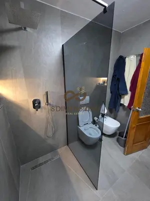 Apartament 3+1 në shitje në 21 Dhjetori, Tiranë, 110 m². Foto 10 nga 12