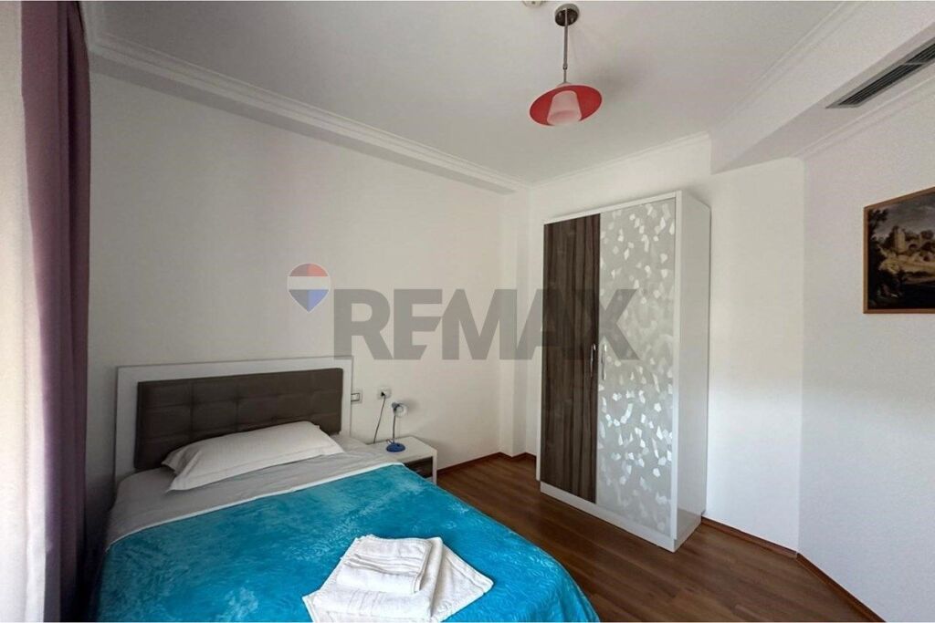 Apartment for sale in Farkë, Tirana, 94 m². Photo 3 of 3