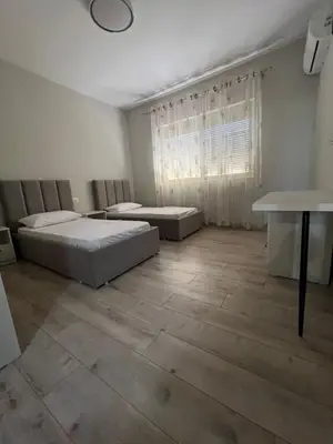 Appartamento 2+1 in affitto a Qendër, Durazzo, 80 m². Foto 7 di 12