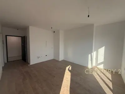 Zyrë me qera në Rruga Medar Shtylla, Tiranë, 60 m². Foto 3 nga 6