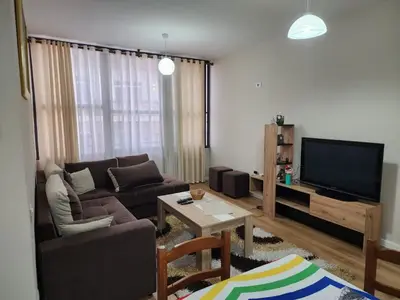 Apartment 2+1 for rent in Plazh, Durrës, 90 m². Photo 7 of 8