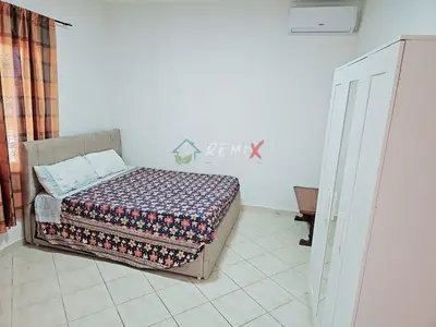 Apartament 1+1 me qera në Rruga Sulejman Pitarka, Durrës, 70 m². Foto 8 nga 12