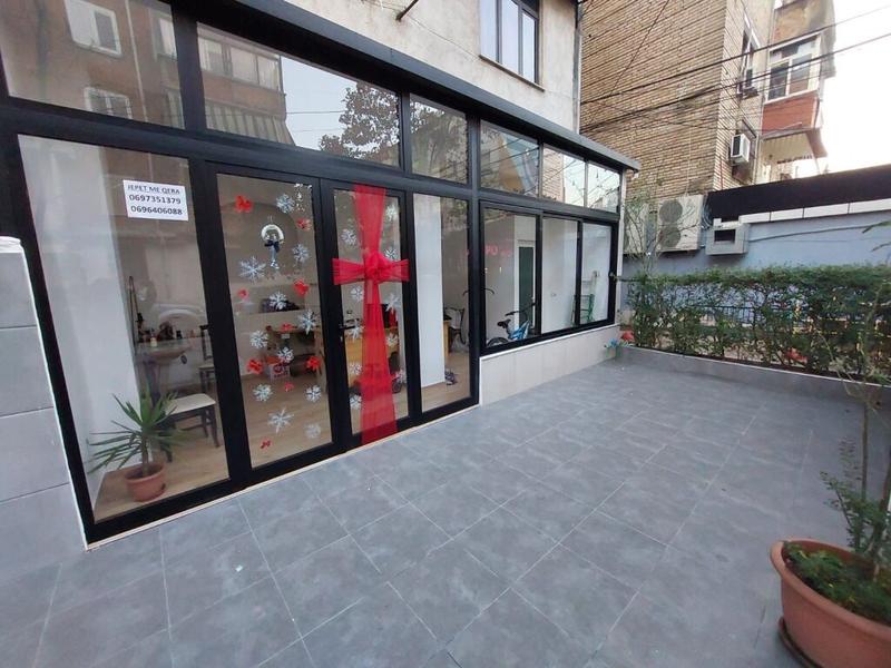 Dyqan me qera në Zogu i Zi, Shkodër, 30 m²