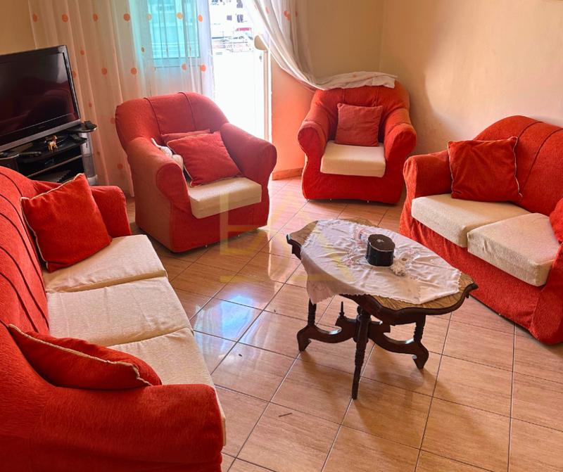 Apartament 2+1 në shitje në Bulevardi Dyrrah, Durrës, 70 m². Foto 2 nga 8