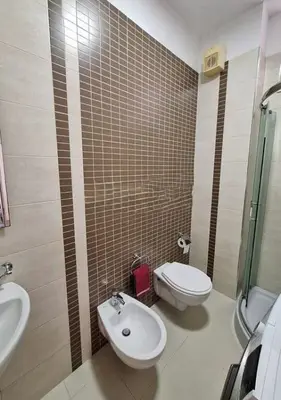 Appartamento 2+1 in affitto ad Ambasada Amerikane, Tirana, 80 m². Foto 2 di 3