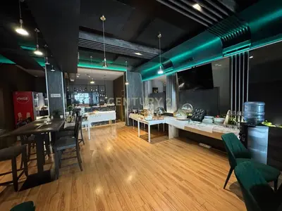 Warehouse for sale in Vlora Marina, Vlorë, 1,400 m². Photo 8 of 9