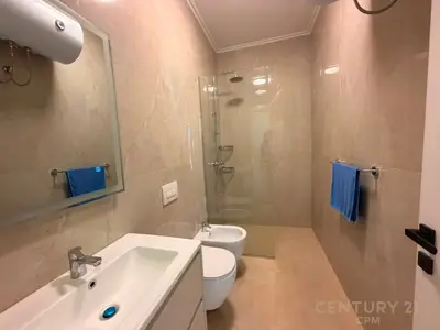 Apartament 2+1 me qera në Kompleksi Dinamo, Tiranë, 114 m². Foto 7 nga 7
