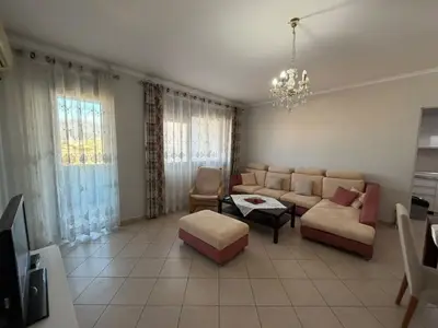 Apartament 3+1 në shitje në Condor Center, Tiranë, 112 m². Foto 3 nga 11